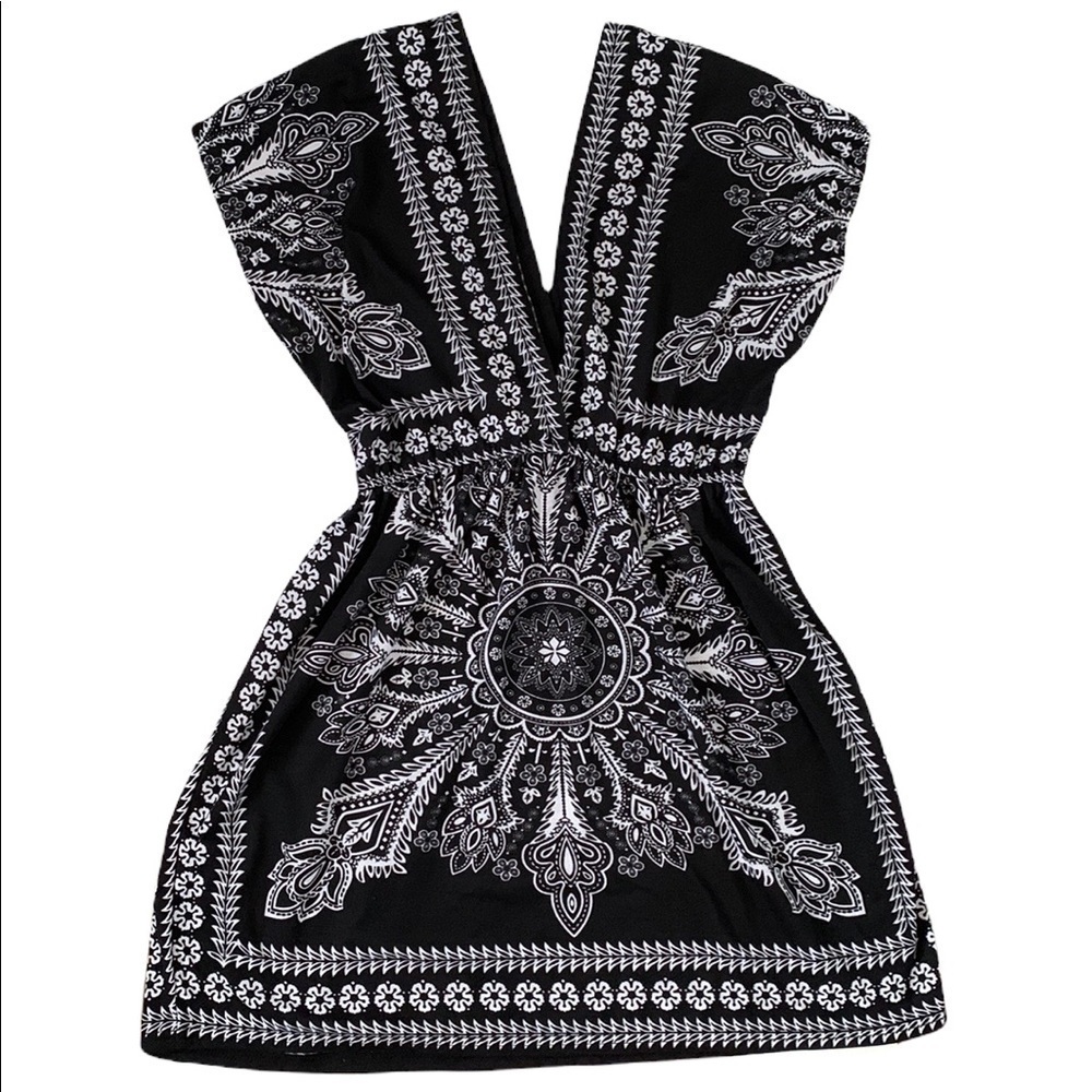 Ultra Flirt Bandana print Plunging Neckline Top